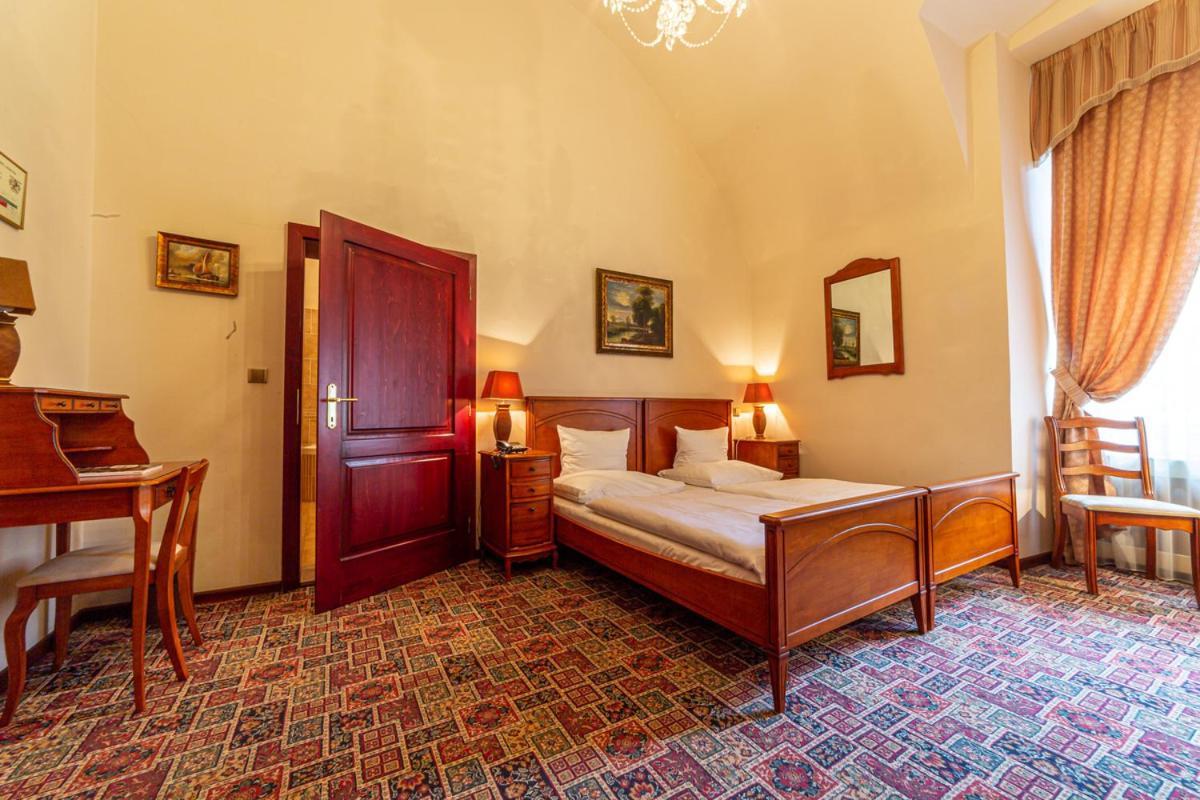 Chateau Zbiroh מראה חיצוני תמונה