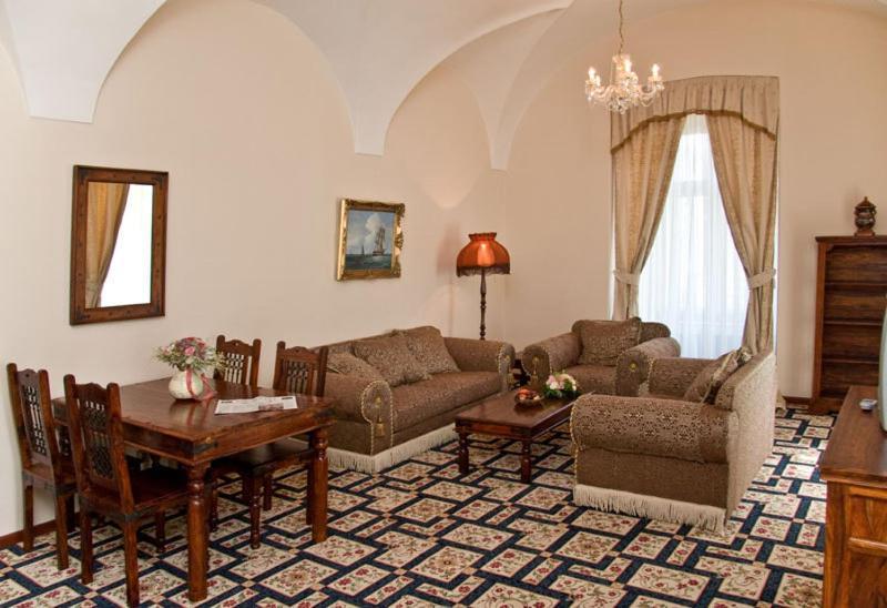 Chateau Zbiroh חדר תמונה